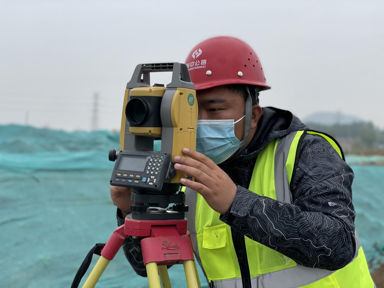 為青春賦能——記市政工程公司華僑城規(guī)劃路上的小伙子們