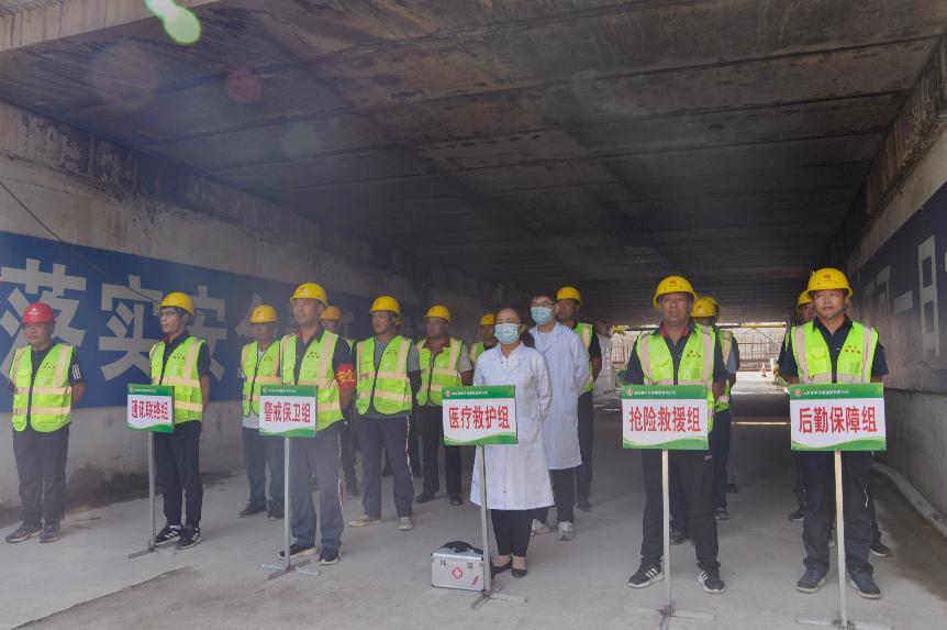 文昌湖梁場特種設(shè)備（起重傷害）事故應急演練紀實