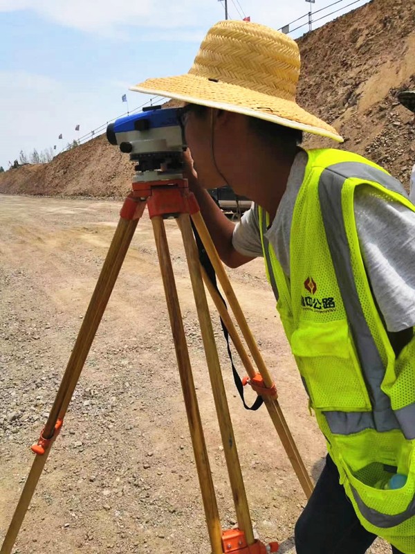 尋找最美公路人： 踏實(shí)進(jìn)取、努力奮進(jìn)的宋衍華