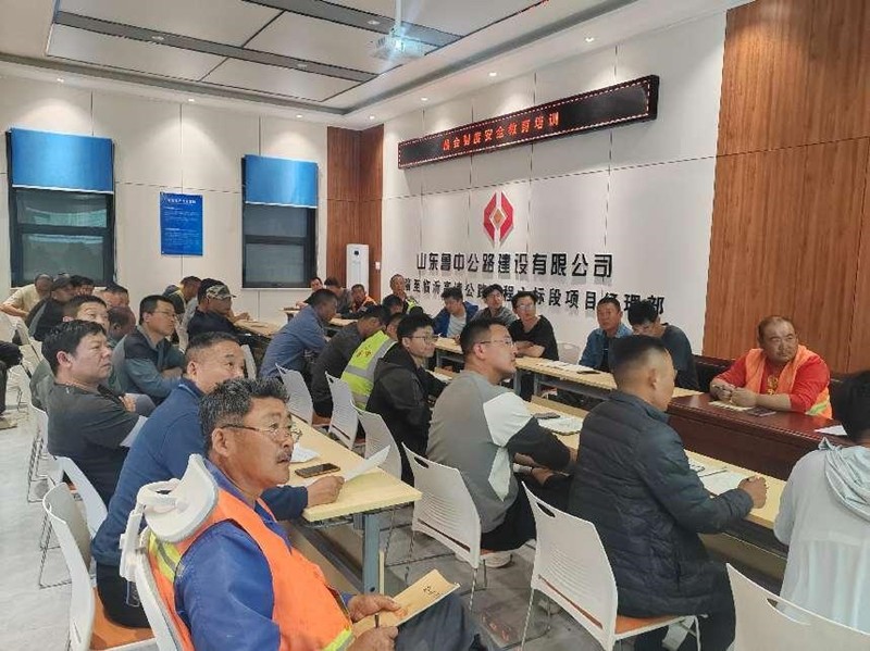 管理部2 管理部2