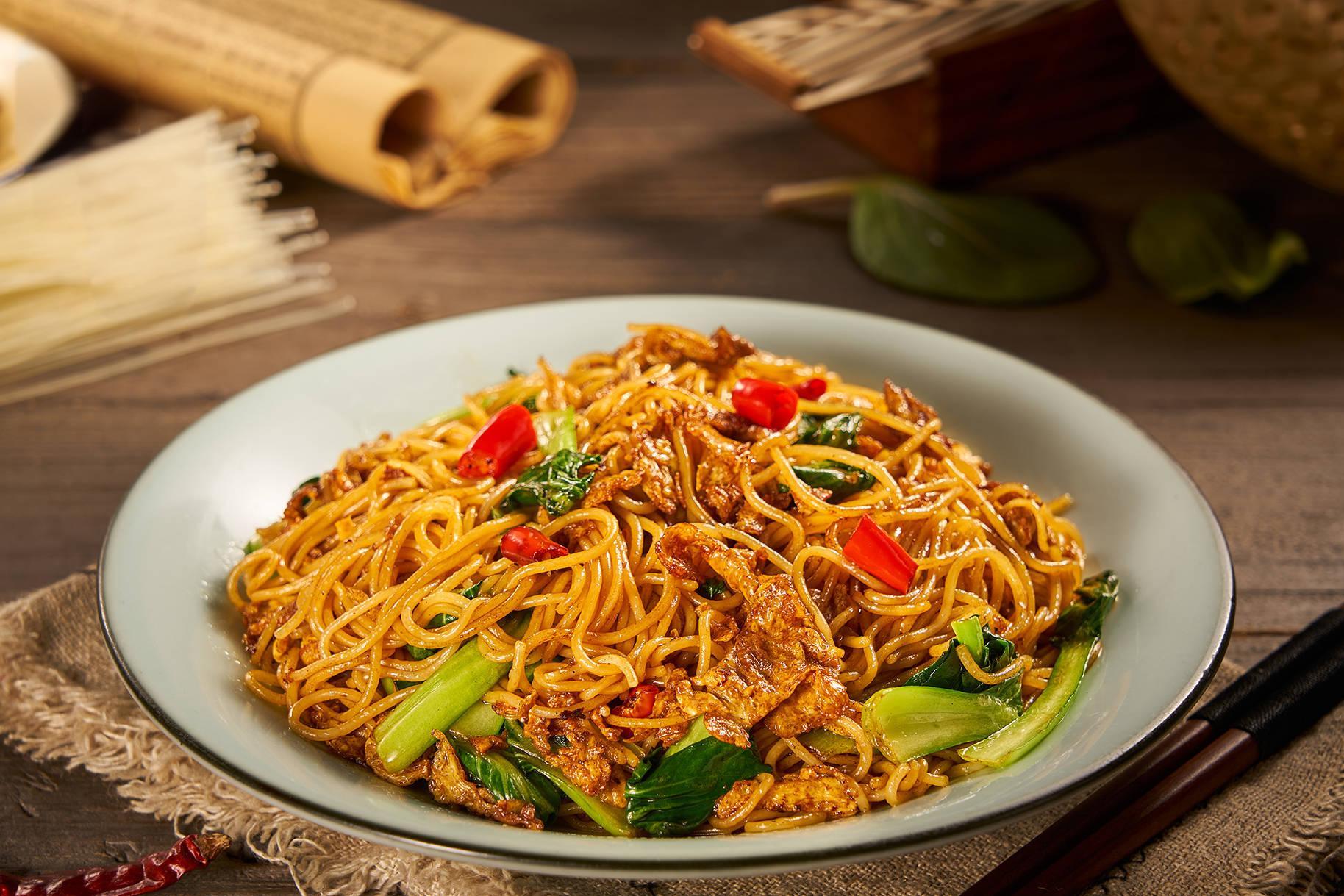 你在南方煲著湯，慰藉是抬頭的一束光