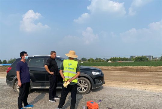 第二工程公司組織進行質(zhì)量、安全、防疫專項檢查