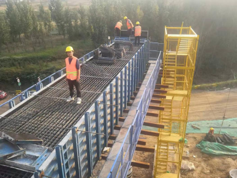 【抓作風(fēng) 創(chuàng)效益】國慶不打烊，崗位奮斗忙