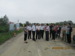 濱州市人大檢查團(tuán)對(duì)S247樂胡線進(jìn)行督導(dǎo)檢查