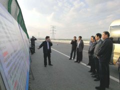 市政協(xié)副主席劉東軍視察我公司S102項目