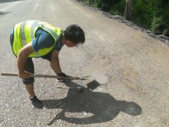 扎根魯中公路，綻放青春風(fēng)采