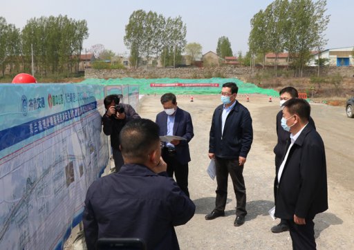 齊魯交通發(fā)展集團(tuán)黨委副書記、總經(jīng)理相立昌到青蘭項(xiàng)目部調(diào)研 