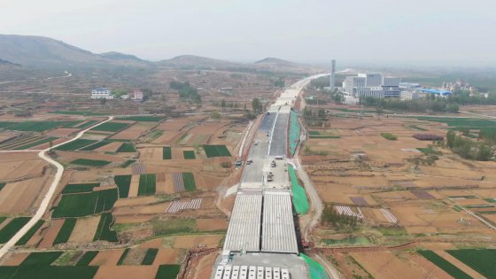 汗水澆灌榮譽(yù) 實(shí)干筑就夢想 青蘭項(xiàng)目部被齊魯青蘭萊泰項(xiàng)目辦授予多項(xiàng)殊榮