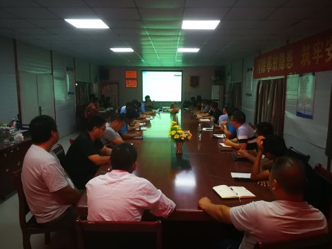 江西項(xiàng)目開(kāi)展“攻堅(jiān)100天勞動(dòng)競(jìng)賽”，掀起路面施工大干高潮