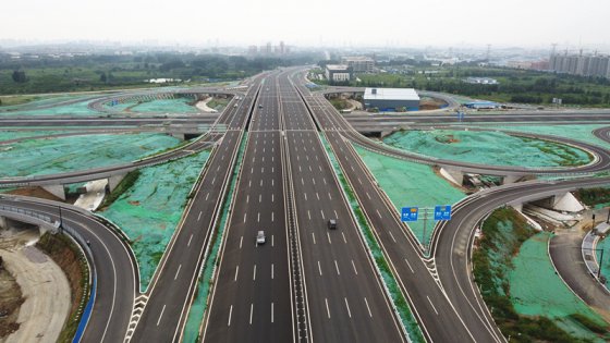 雙魯立交主路、輔路、匝道全面通車