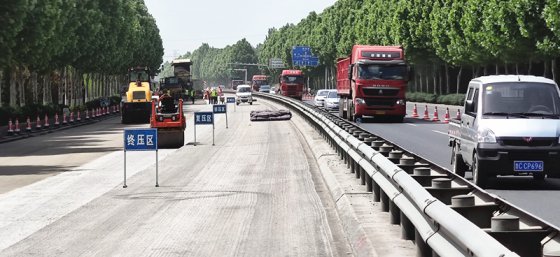 【抓作風(fēng) 創(chuàng)效益】護好建好亮好我們的路 ——G205我們這樣開局起步