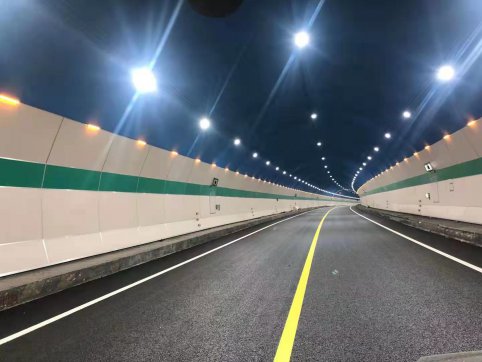 【抓作風(fēng) 創(chuàng)效益】G205項(xiàng)目馬公祠隧道提前29天開(kāi)放交通