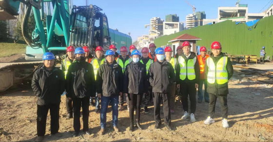 華僑城規(guī)劃路橋開(kāi)工打下樁基第一鉆